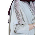 عبايه تطريز قطري بيج بشت