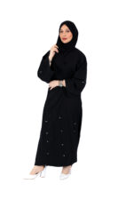 عبايه بتطريز خيوط مميزة