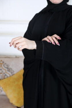 عباية مشلح اماراتي زهره