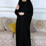 عبايه راس بأكمام مطاط