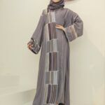 عبايه كريب قطري رمادي