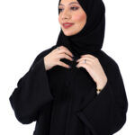 عباية مغلقة بكسرة كلوش