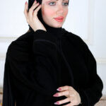 عباية امارتي زهره ساده بقماش زهرة كريب