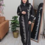 ⁦عبايه شمواه شتوي تطريز لون⁩ - الصورة ⁦4⁩