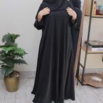 عباية مغلقة بكسرة كلوش