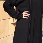 ⁦عبايه مزينه بفايفين كلاسيك⁩ - الصورة ⁦3⁩