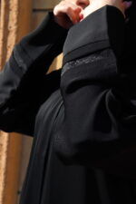 عبايه مزينه بفايفين كلاسيك