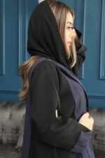 ⁦عباية كريب منسوجه بقماش مقلم بلون كحلي⁩ - الصورة ⁦6⁩