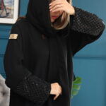 عبايه بشك ازدهار على اكمام بخرز لامع