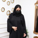 ⁦عبايه كلوش بفصوص محددة من الأكمام⁩ - الصورة ⁦10⁩