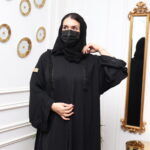 ⁦عبايه كلوش بفصوص محددة من الأكمام⁩ - الصورة ⁦11⁩
