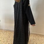 ⁦عبايه بليزر مندمجة بدانتيل من خلف وامام⁩ - الصورة ⁦2⁩