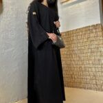 ⁦عبايه مزينه بشك مخفي من اكمام واسفل العبايه⁩ - الصورة ⁦7⁩