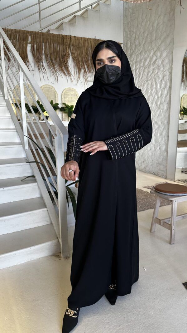 ⁦عبايه بشك سندس على اكمام مزينه بلون النحاسي⁩ - الصورة ⁦11⁩