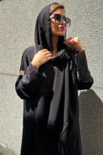 ⁦عبايه كتف منسوجه من امام بقماش جاكار⁩ - الصورة ⁦6⁩