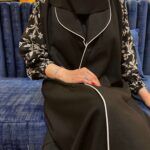 عبايه بليزر اماراتي مميز و اكمام مطرزه بالابيض