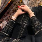 ⁦عباية مطرزه بنحاسي بتطريز ارى من امام وخلف مميزه⁩ - الصورة ⁦2⁩