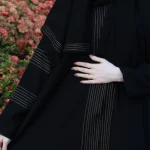 ⁦عباية اماراتي بخيوط مبتكره بلون بيج⁩ - الصورة ⁦7⁩