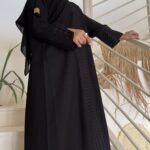 ⁦عبايه بشك مخفى من  امام و اكمام على شكل x⁩ - الصورة ⁦7⁩