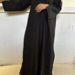 ⁦عبايه كتف بتطريز مميز من اسفل العبايه⁩ - الصورة ⁦7⁩