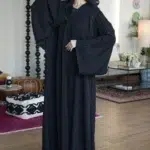 ⁦عباية بشك على الاكتاف بقصه كم اماراتي⁩ - الصورة ⁦5⁩