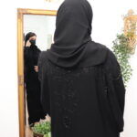 ⁦عباية بشك على الاكتاف بقصه كم اماراتي⁩ - الصورة ⁦14⁩