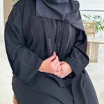 ⁦عبايه بشك اسود من امام بخرز ولولو اماراتي⁩ - الصورة ⁦3⁩