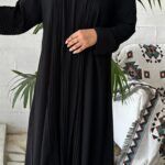 ⁦عبايه كلوش كلاسيك مزينة بدقات اري من امام⁩ - الصورة ⁦7⁩