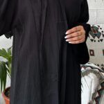 ⁦عبايه كريب اسود لف بشريط مميز⁩ - الصورة ⁦3⁩