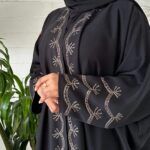 ⁦عباية نص بشت بتطريز اراي نحاسي⁩ - الصورة ⁦6⁩