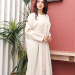 ⁦عباية بيج كلاسيك لمعه بتصميم مميز⁩ - الصورة ⁦4⁩