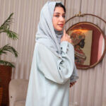 ⁦عباية تيفاني كلاسيك لمعه بتصميم مميز⁩ - الصورة ⁦4⁩