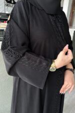 ⁦عبايه راقي كلوش مودل شك في اكتاف  و امام⁩ - الصورة ⁦6⁩