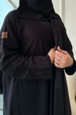 عباية كلوش بدقات بكم مفصول