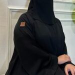 ⁦عباية كلوش نواعم ساده بكم مربع بحدده بفايفين⁩ - الصورة ⁦5⁩