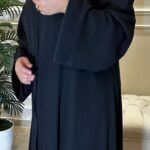 ⁦عباية كلوش نواعم ساده بكم مربع بحدده بفايفين⁩ - الصورة ⁦7⁩