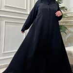 عبايه كلوش ساده محدد بشريط شك