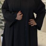 ⁦عباية كلوش نواعم منسوجه بقيطان و فصوص من امام⁩ - الصورة ⁦8⁩