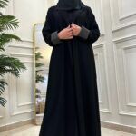 ⁦عباية بليزره ساده بكم جلد⁩ - الصورة ⁦4⁩