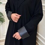 ⁦عباية بليزره ساده بكم جلد⁩ - الصورة ⁦3⁩