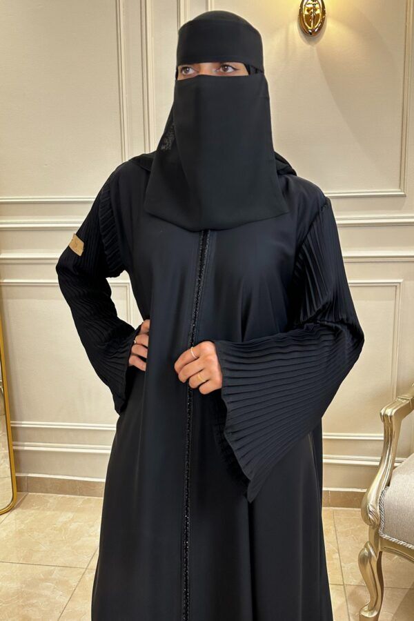 ⁦عباية كتف بكم تكسير وشريط شك محدد من امام⁩ - الصورة ⁦7⁩