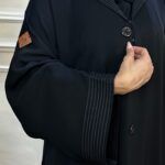 عبايه كتف مغلقه