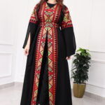 ⁦جلابيه بتطريز عربي و بكم وسيع احمر⁩ - الصورة ⁦9⁩