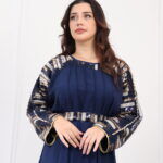 ⁦جلابيه كحلي مطرزه بترتر⁩ - الصورة ⁦3⁩