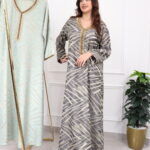 ⁦جلابيه جاكار مطرزه من بشك من امام⁩ - الصورة ⁦7⁩