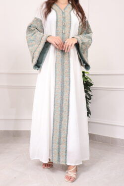 عبايه خليجي واسعه