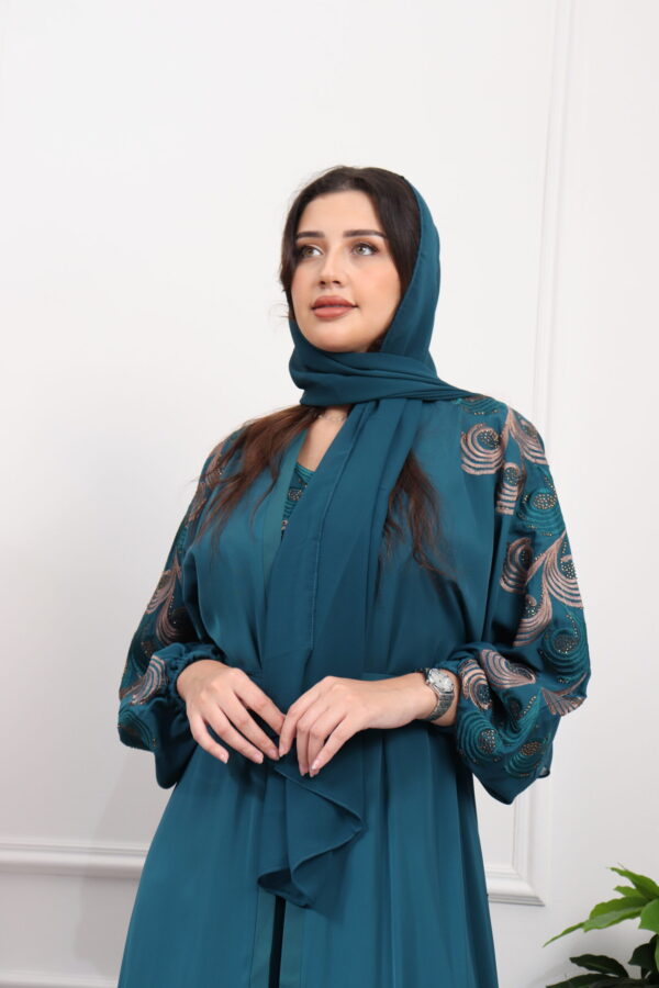زارينا | متجر زارينا للعبايات والجلابيات توصيل سريع لجميع مدن المملكة