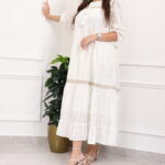 ⁦جلابيه ابيض بقماش مشجر من نفسه بكم مطاط⁩ - الصورة ⁦7⁩