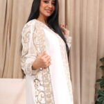 ⁦جلابيه خليجيه انيقه بطبقه داخليه⁩ - الصورة ⁦5⁩