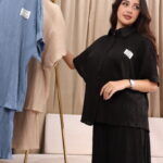 ⁦طقم كاجوال أسود تتكون من قطعتين بأكمام قصيرة وبنطلون طويل⁩ - الصورة ⁦10⁩